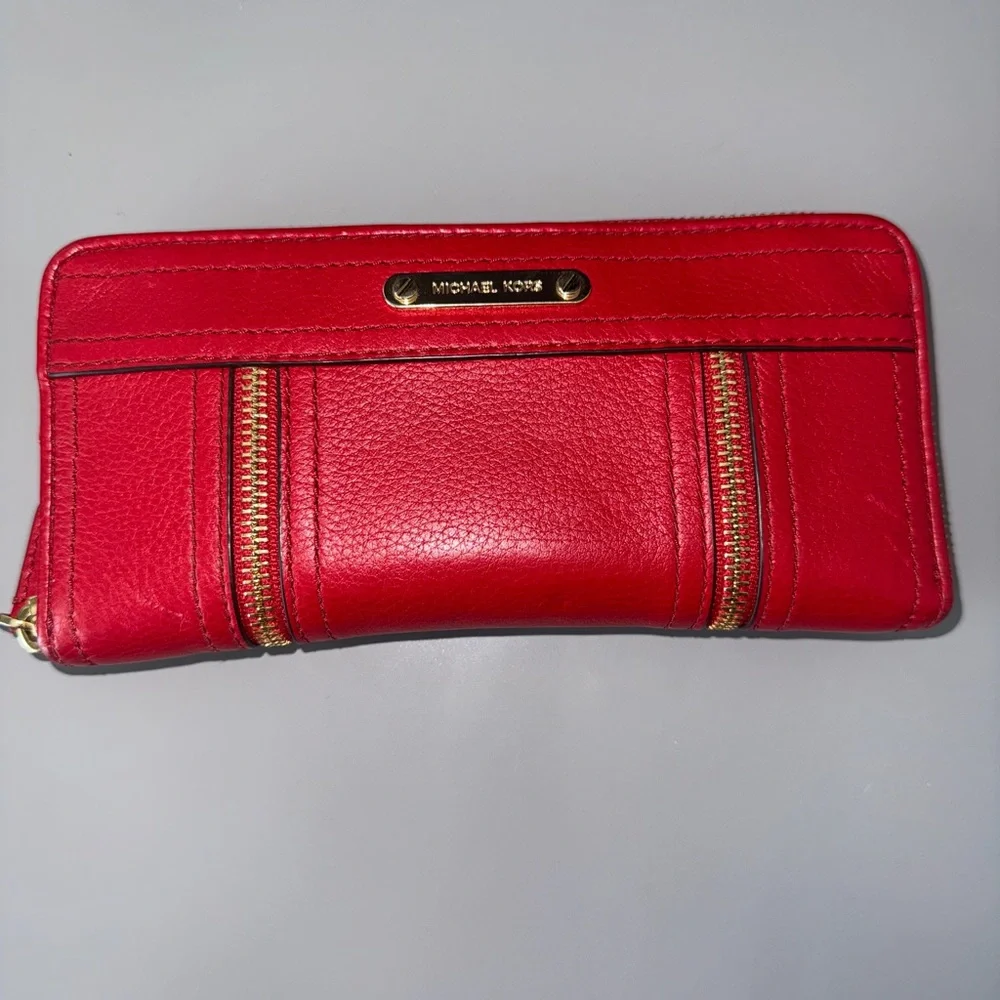 Michael‎ Kors Red Leather Zip Around Continental Wallet Gold Tone Hardware